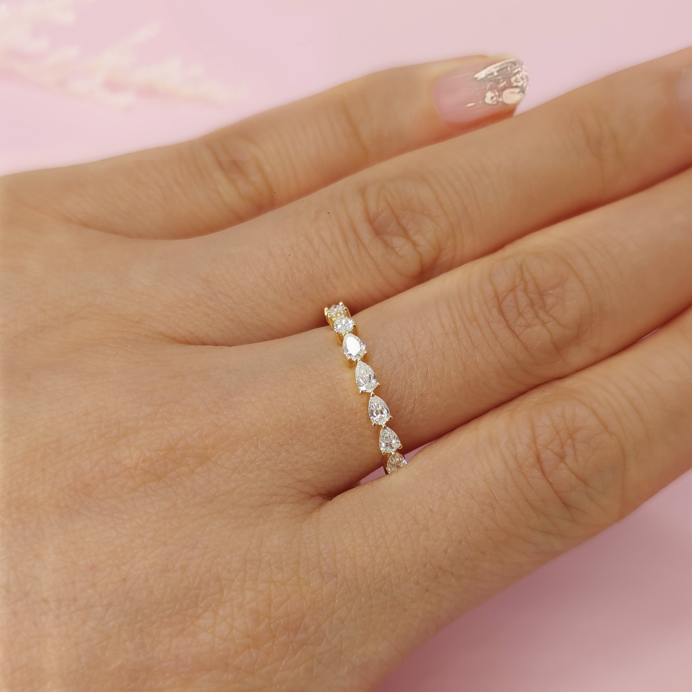 Eternal Sparkle Memorial Ashes Ring - Elegant Cremation Jewelry for Loved Ones | Perfect for Remembrance, Funerals & Keepsake Gifts