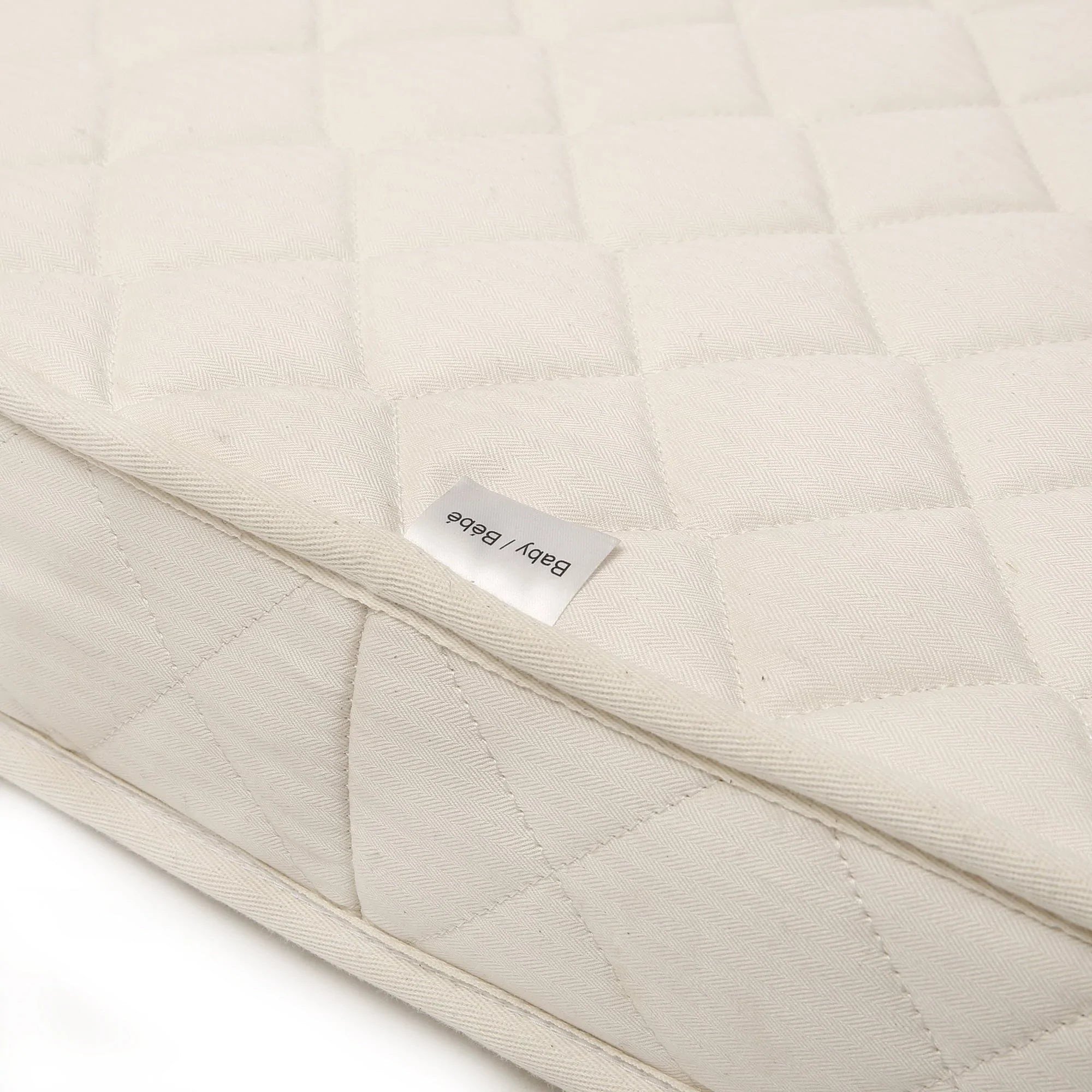 Charlie Crane Kimi Baby Bed with Organic Mattress – Safe & Comfortable Crib for Newborns & Toddlers – Perfect for Nursery, Bedroom, or Travel Use