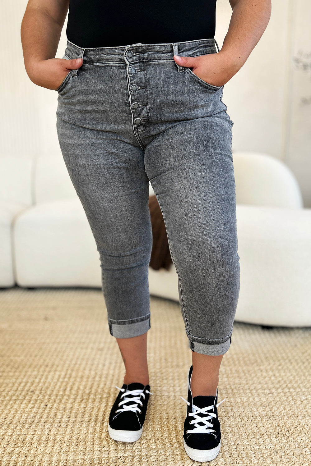 Judy Blue Women's High Waist Button Fly Cuffed Capri Pants - Stretch Denim for Casual Wear & Summer Outfits