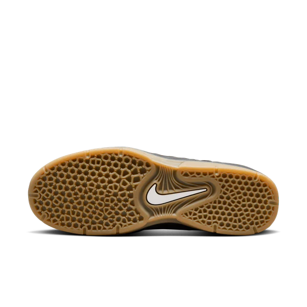 Nike SB Vertebrae Skateboarding Shoes - Black/Summit White/Anthracite Colorway | Durable & Comfortable for Street Skating & Casual Wear