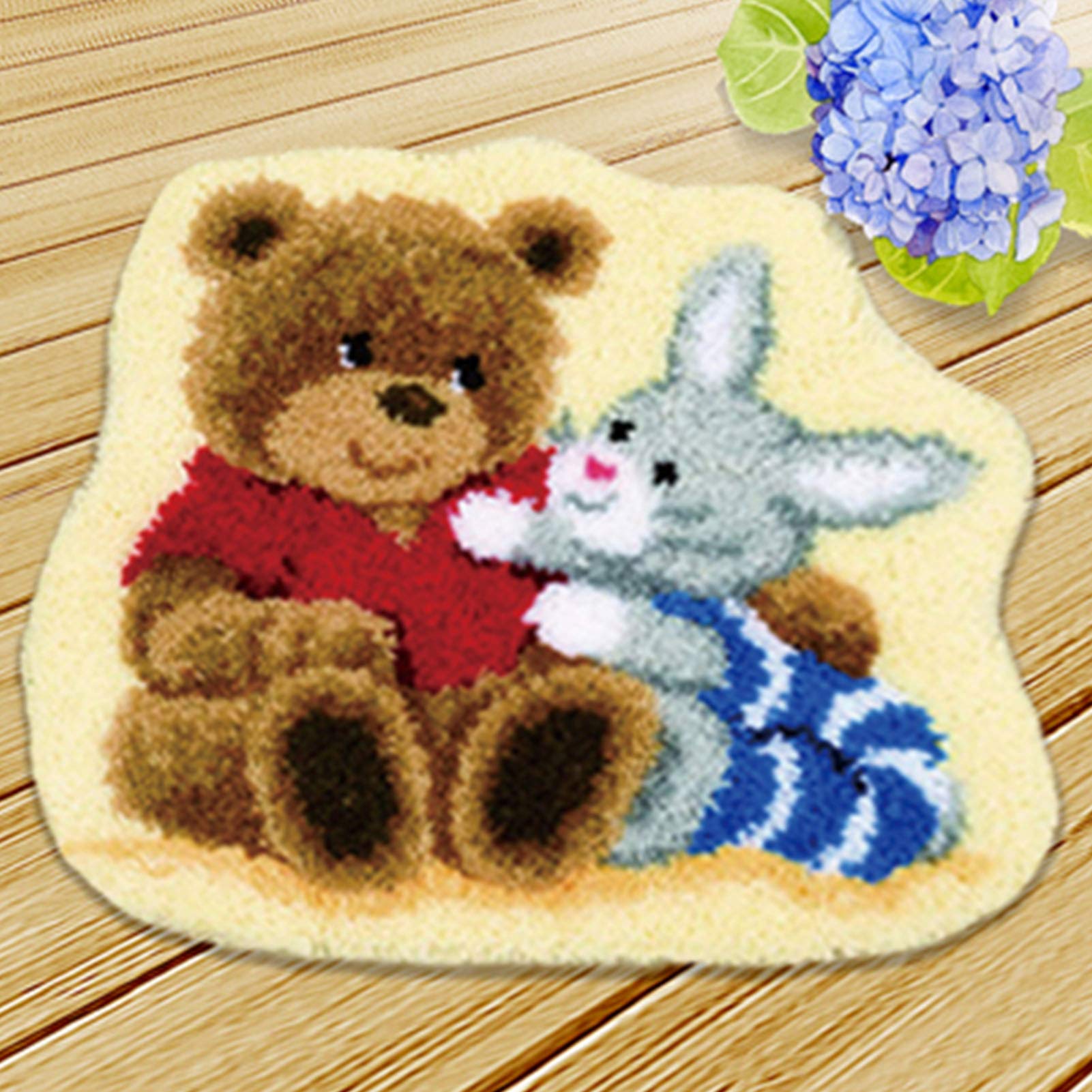 DIY Latch Hook Kit for Bear Rug - Crochet Yarn & Embroidery Hook Rug Kit with Needle and Thread - 50x50cm (19.6x19.6in) Home Decoration Cushion for Kids & Adults - Perfect for Crafting, Gifts, and Cozy Home Decor