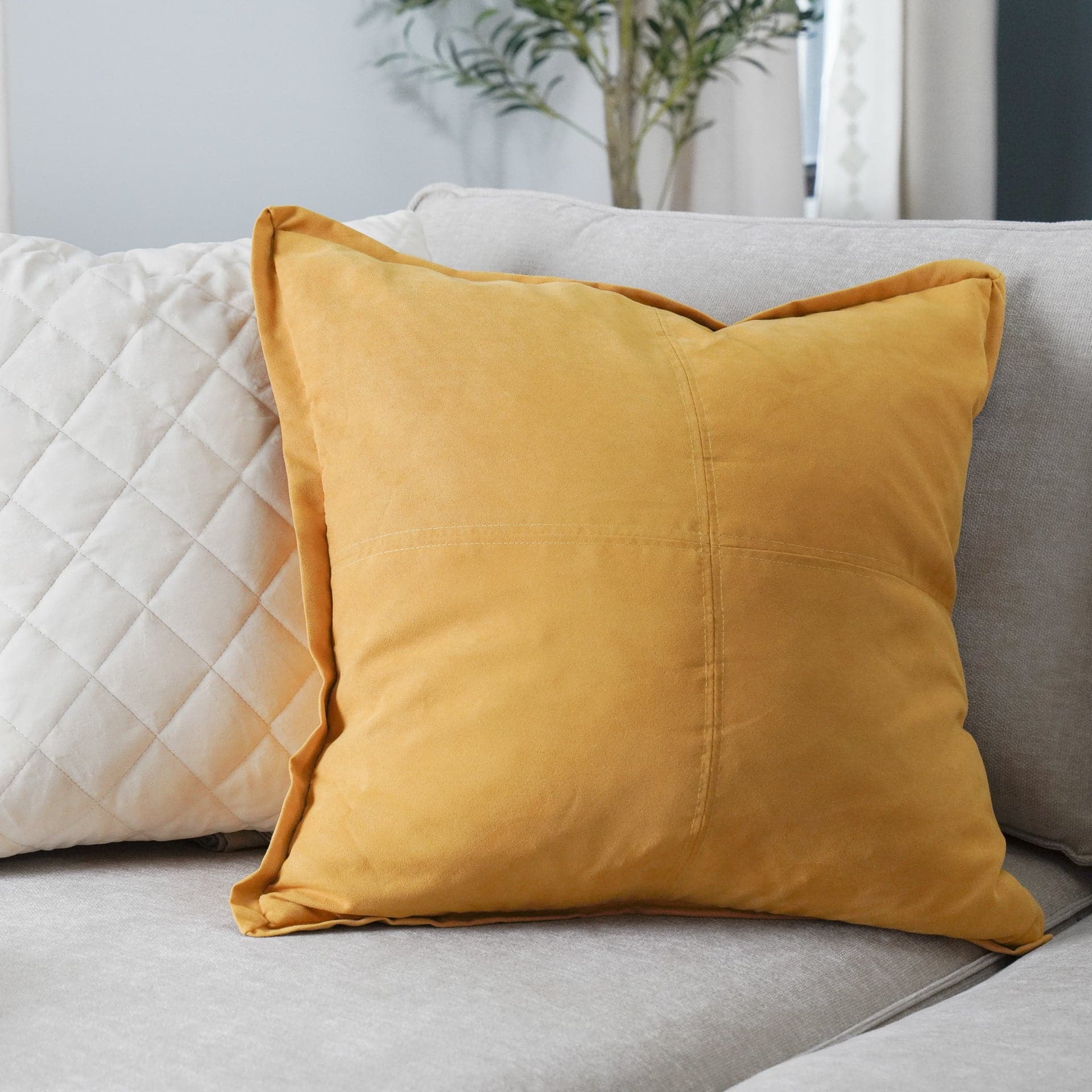 Luxury Faux Suede Decorative Throw Pillow Covers - Soft Velvet Textured Square Cushion for Sofa, Bed, Living Room Decor - Home Decor Accent Pillow for Modern & Cozy Interior Design