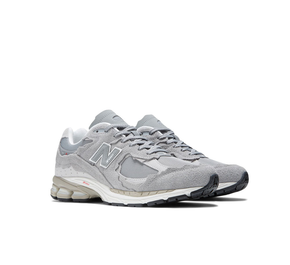 New Balance 2002R Refined Future Sneakers - Men's & Women's Running Shoes for Comfort & Style - Perfect for Jogging, Gym Workouts & Casual Wear