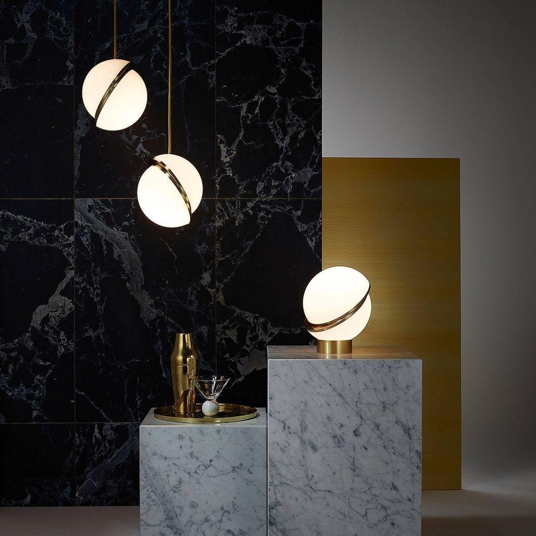 Modern Crescent Table Lamp - Stylish Moon-Shaped Nightstand Light for Bedroom, Living Room & Office - Perfect for Reading, Relaxing & Decor