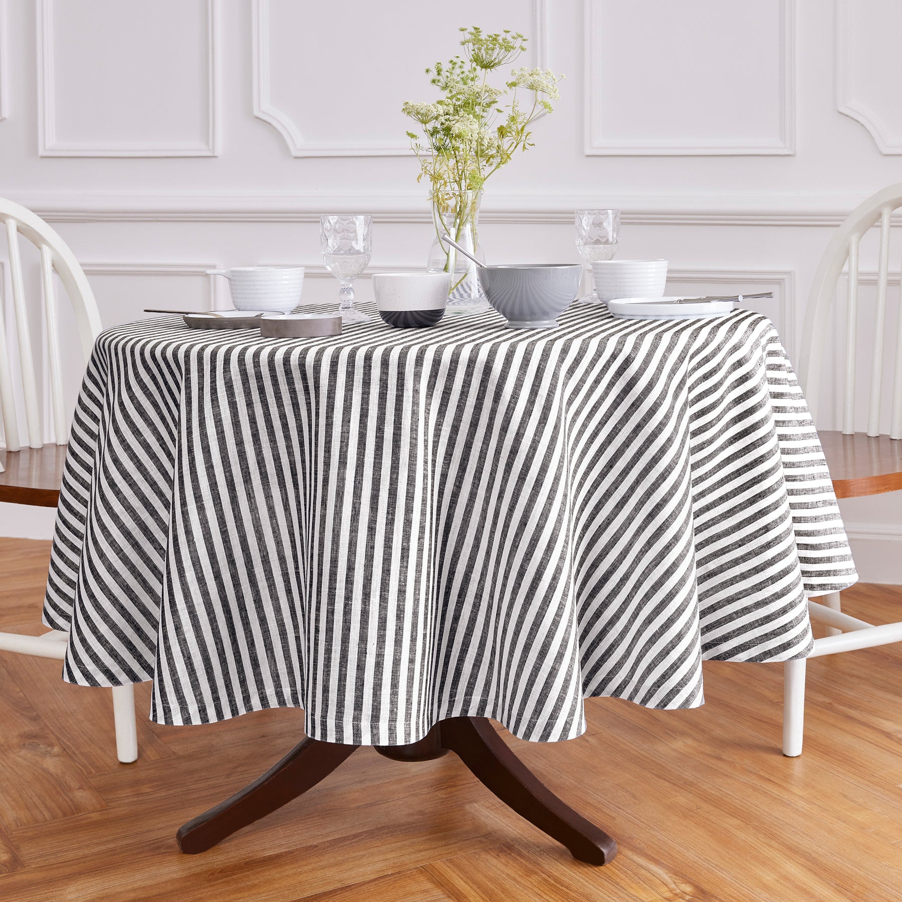 Black and White Amalfi Stripe