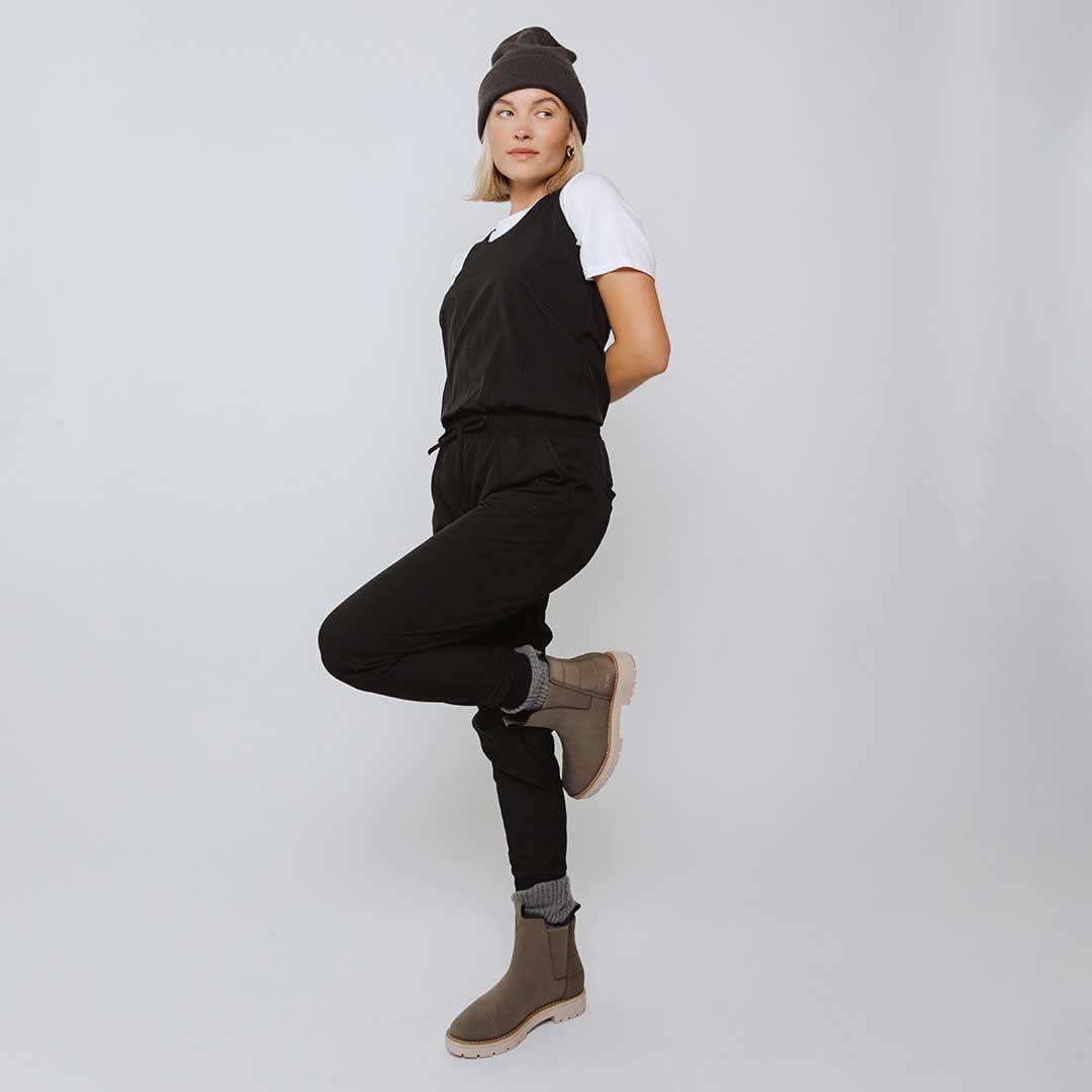 Black Tank Jumpsuit for Women - Sleeveless Romper with Pockets | Casual Summer Outfit for Beach, Travel & Streetwear