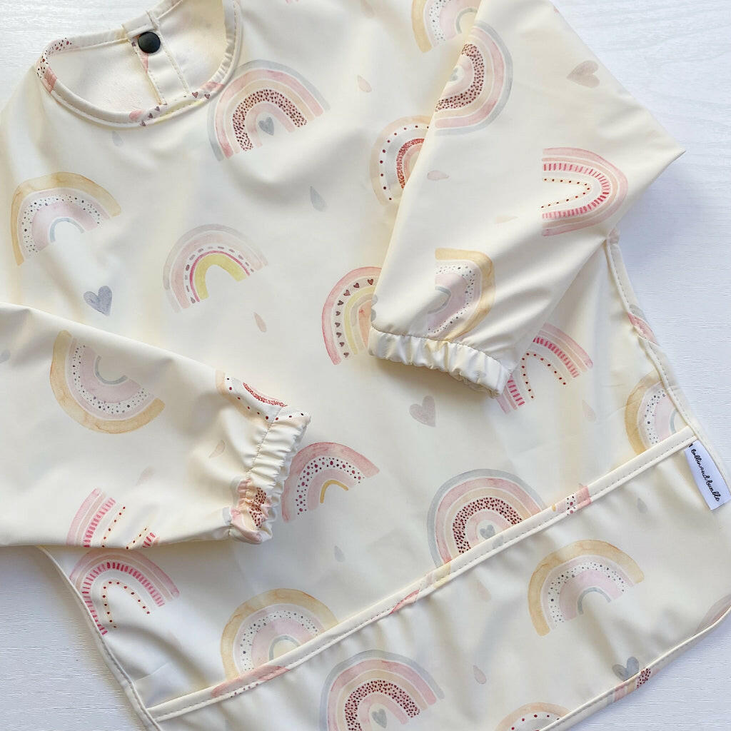 Long Sleeved Baby Bib with Rainbow Print - Soft & Waterproof for Messy Mealtime & Toddler Feeding