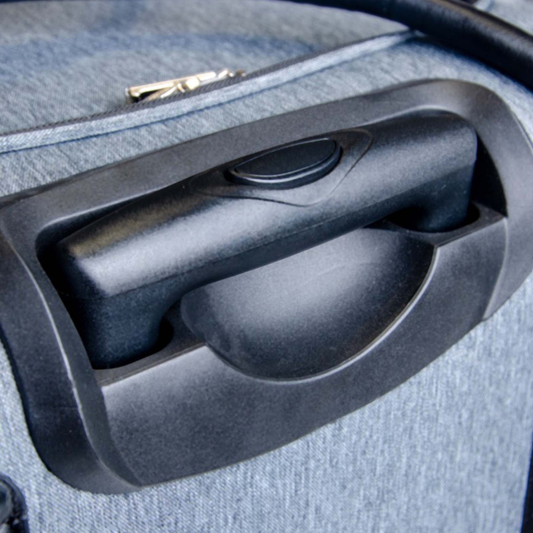 Pfaff® Luxe Roller Bag for Admire™ Air 7000 Sewing Machine - Premium Travel Case with Wheels for Quilting & Crafting Projects - Perfect for Sewing Classes, Workshops & Home Use
