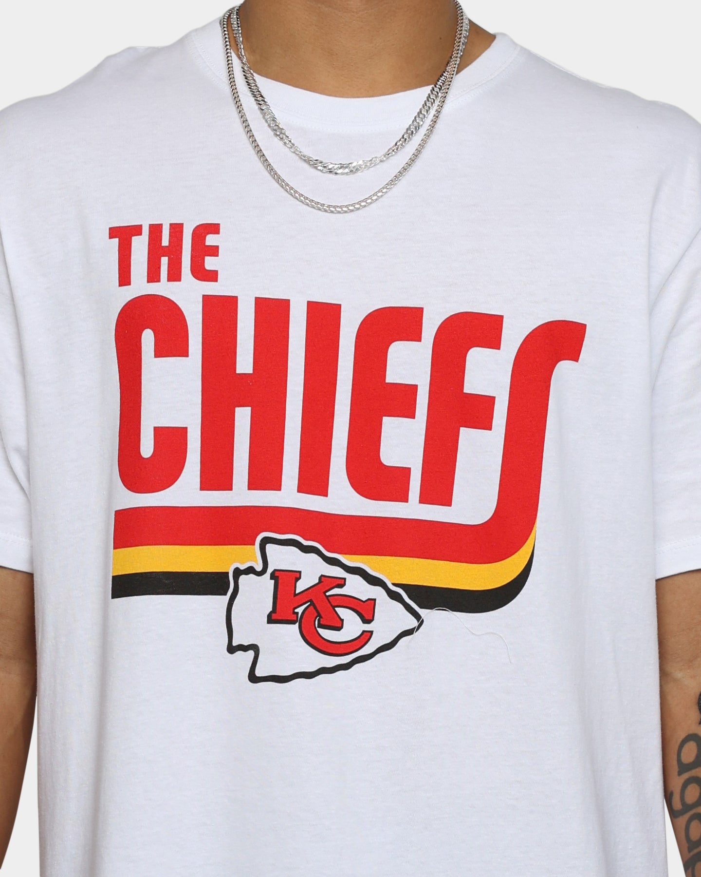 47 Brand Kansas City Chiefs Super Rival T-Shirt - White Wash - Official NFL Licensed Apparel for Football Fans - Perfect for Game Day, Tailgating, and Chiefs Pride