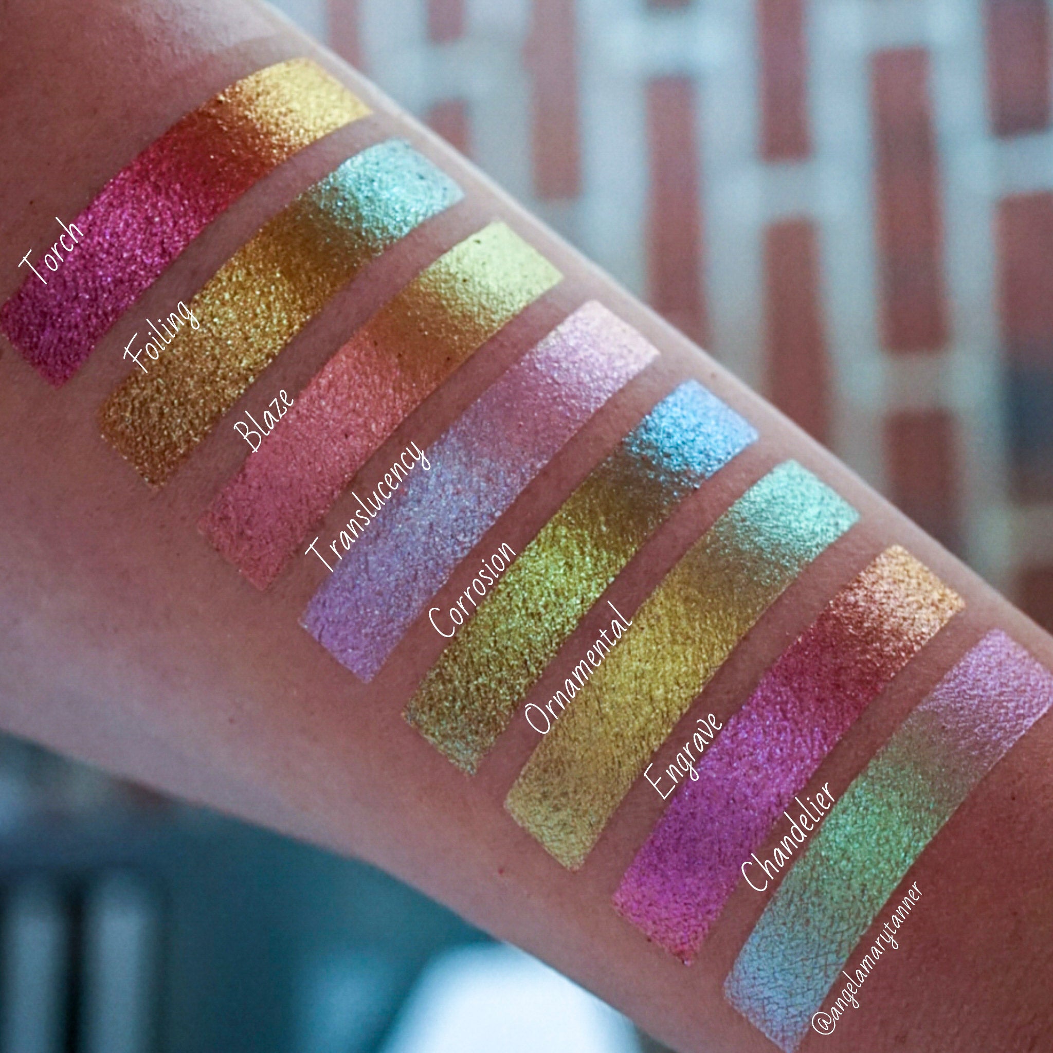 Blaze Glitter Multichrome Eyeshadow Palette - Long Lasting Highly Pigmented Makeup for Party, Night Out & Special Occasions