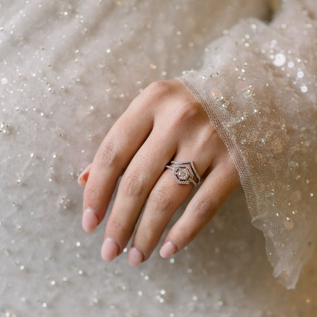 Lab Grown Diamond Ring for Women - UK Size N - Elegant Engagement & Wedding Jewelry for Special Occasions