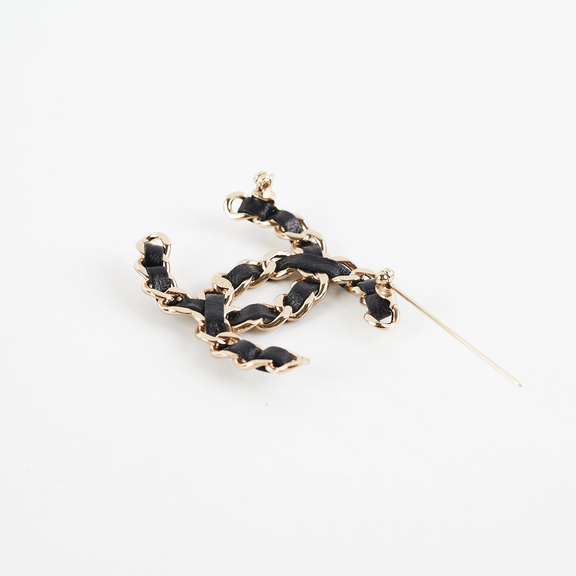 Chanel CC Leather Brooch - Black Fashion Jewelry for Women | Elegant Accessory for Dresses, Jackets & Bags