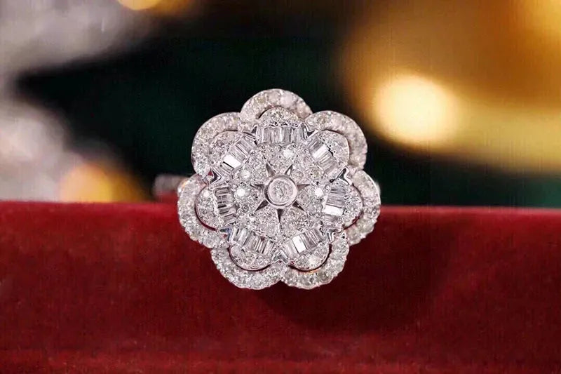 18K White Gold Flower Diamond Engagement Ring for Women - 0.90 Carat Natural Diamond Wedding Ring | Luxury Bridal Jewelry for Proposals, Anniversaries & Special Occasions