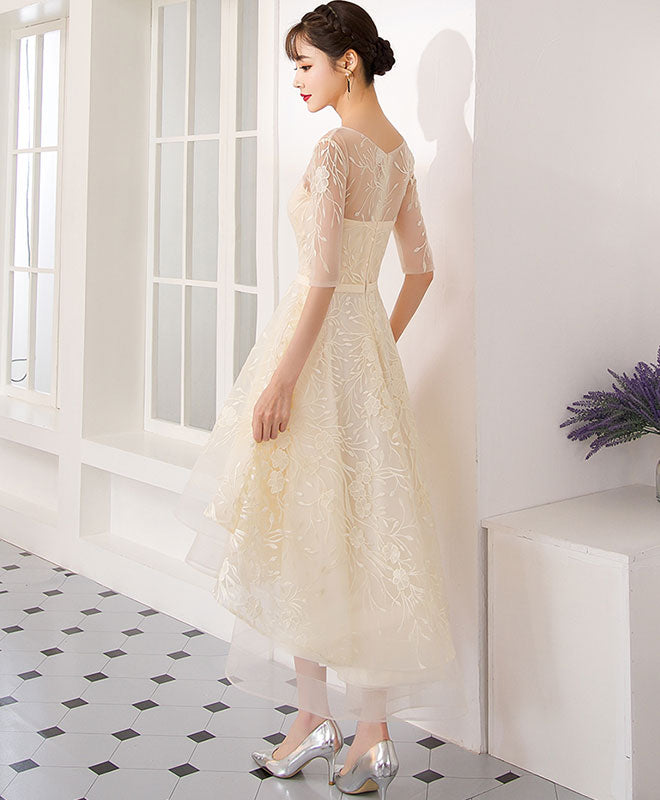 Elegant Champagne Tulle Lace Short Prom Dress for Homecoming - Perfect for Parties, Dances & Special Occasions