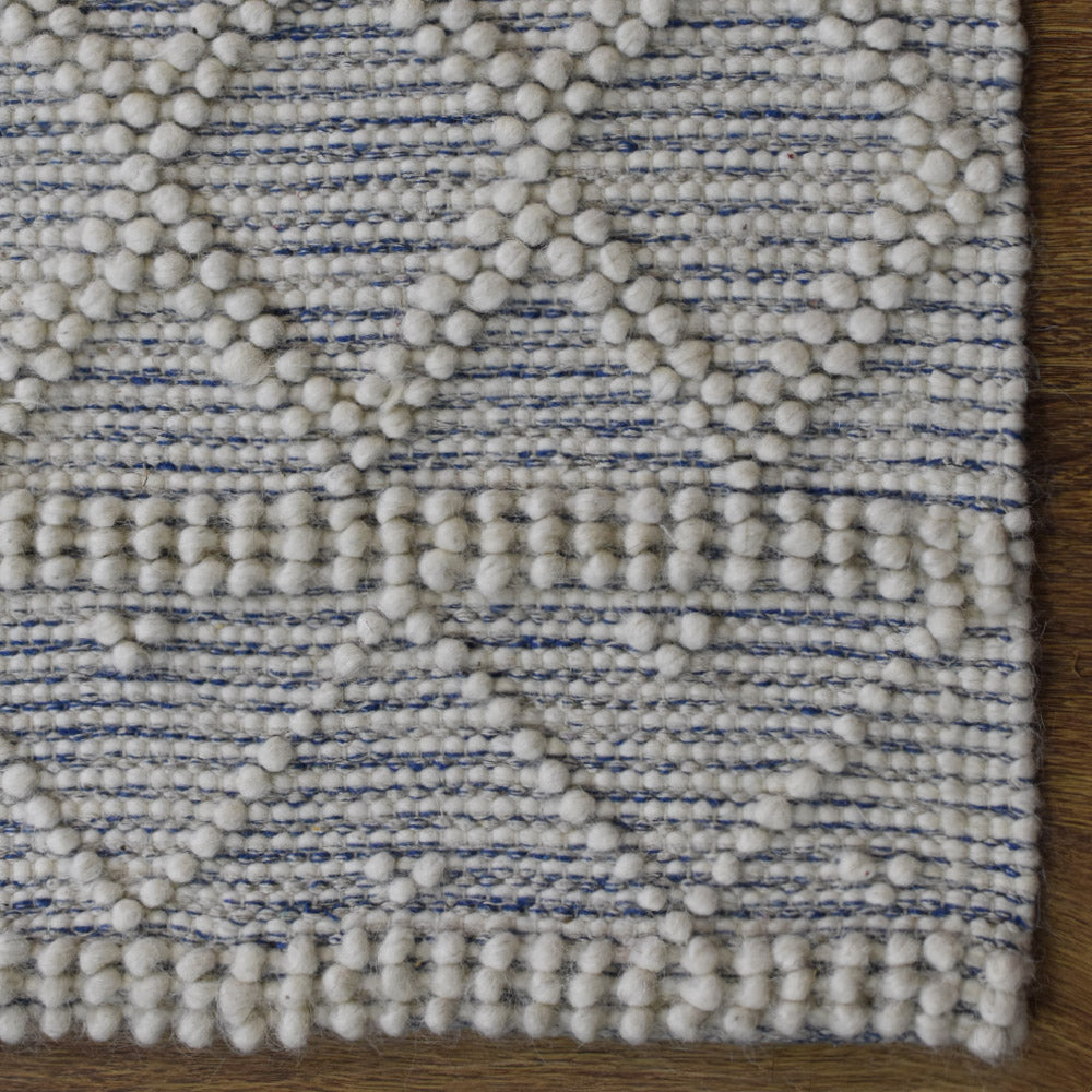 Handwoven Sculpture Rug - Bohemian Style Decorative Area Carpet for Living Room, Bedroom, or Office - Soft & Durable Floor Covering for Home Decor