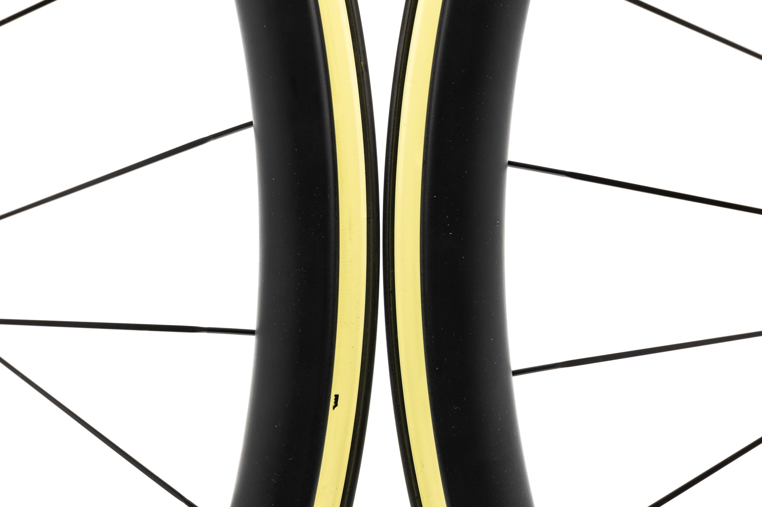 BMC CRD 351 Disc Carbon Tubeless 700c Wheelset - Lightweight Road Bike Wheels for Racing & Performance Cycling - Perfect for Road Racing, Triathlons & Endurance Rides