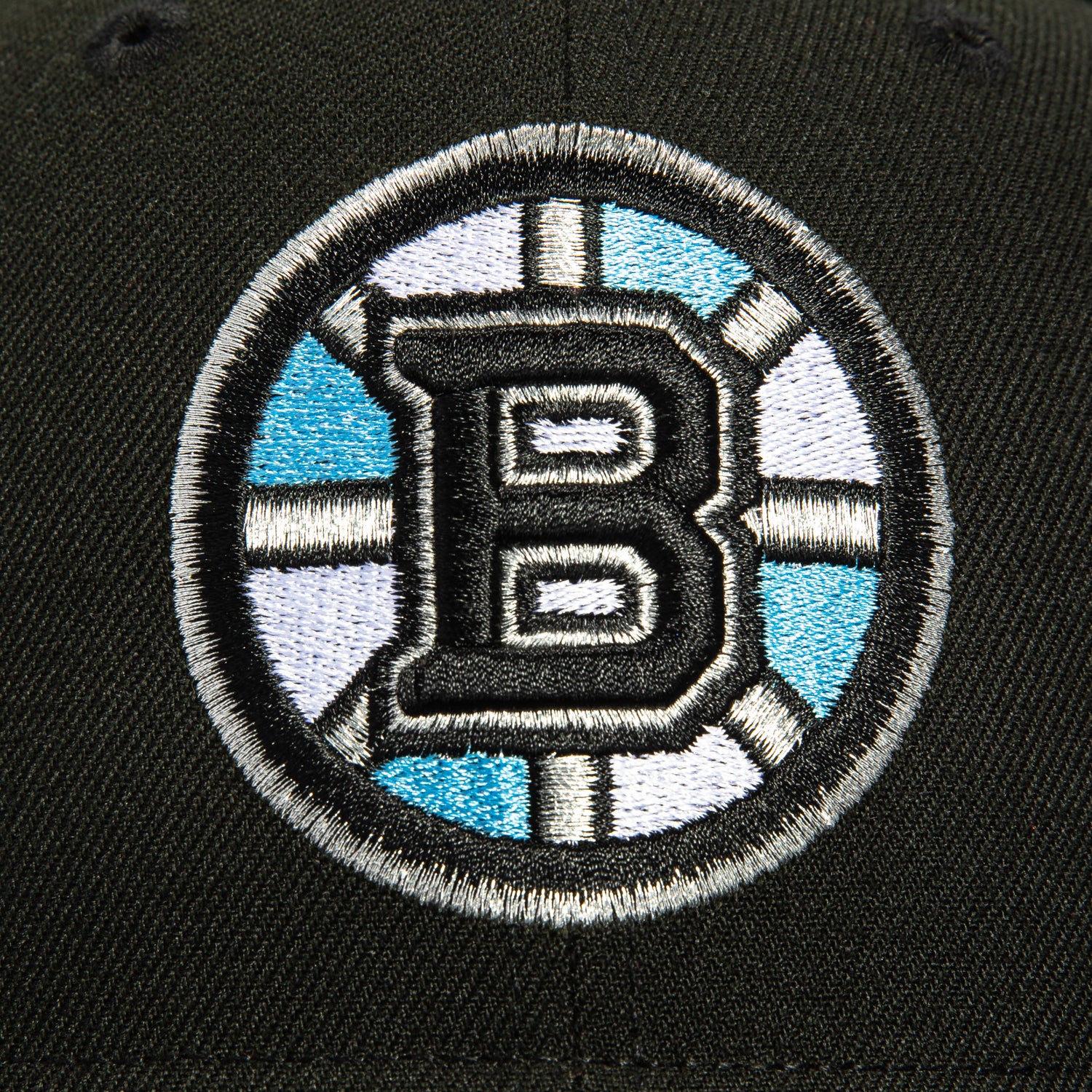 New Era 59Fifty Boston Bruins 90th Anniversary Patch Snapback Hat - Black & Light Blue NHL Hockey Cap for Men & Women - Perfect for Games, Fan Gear & Streetwear Fashion