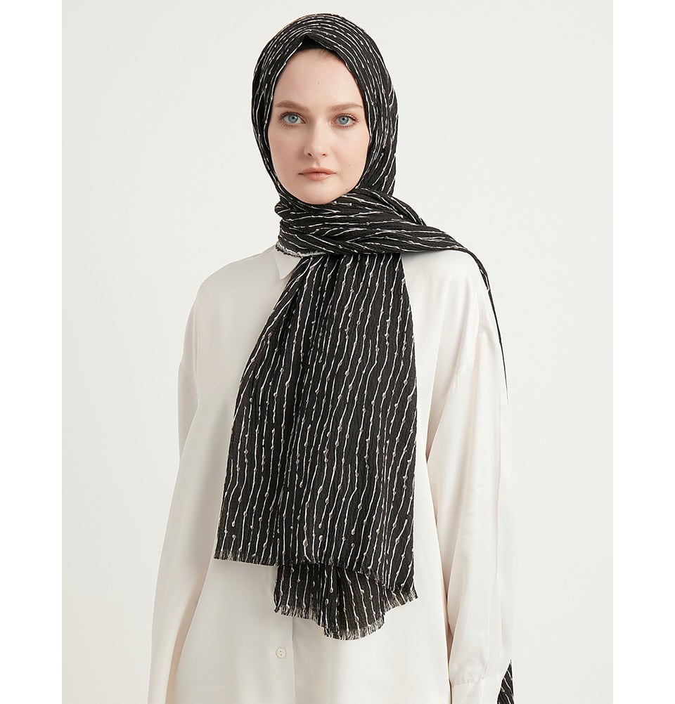 Abstract Lines Crinkle Cotton Hijab Shawl - Charcoal Grey | Soft & Breathable Scarf for Women | Perfect for Daily Wear, Prayer, and Fashion Accessories