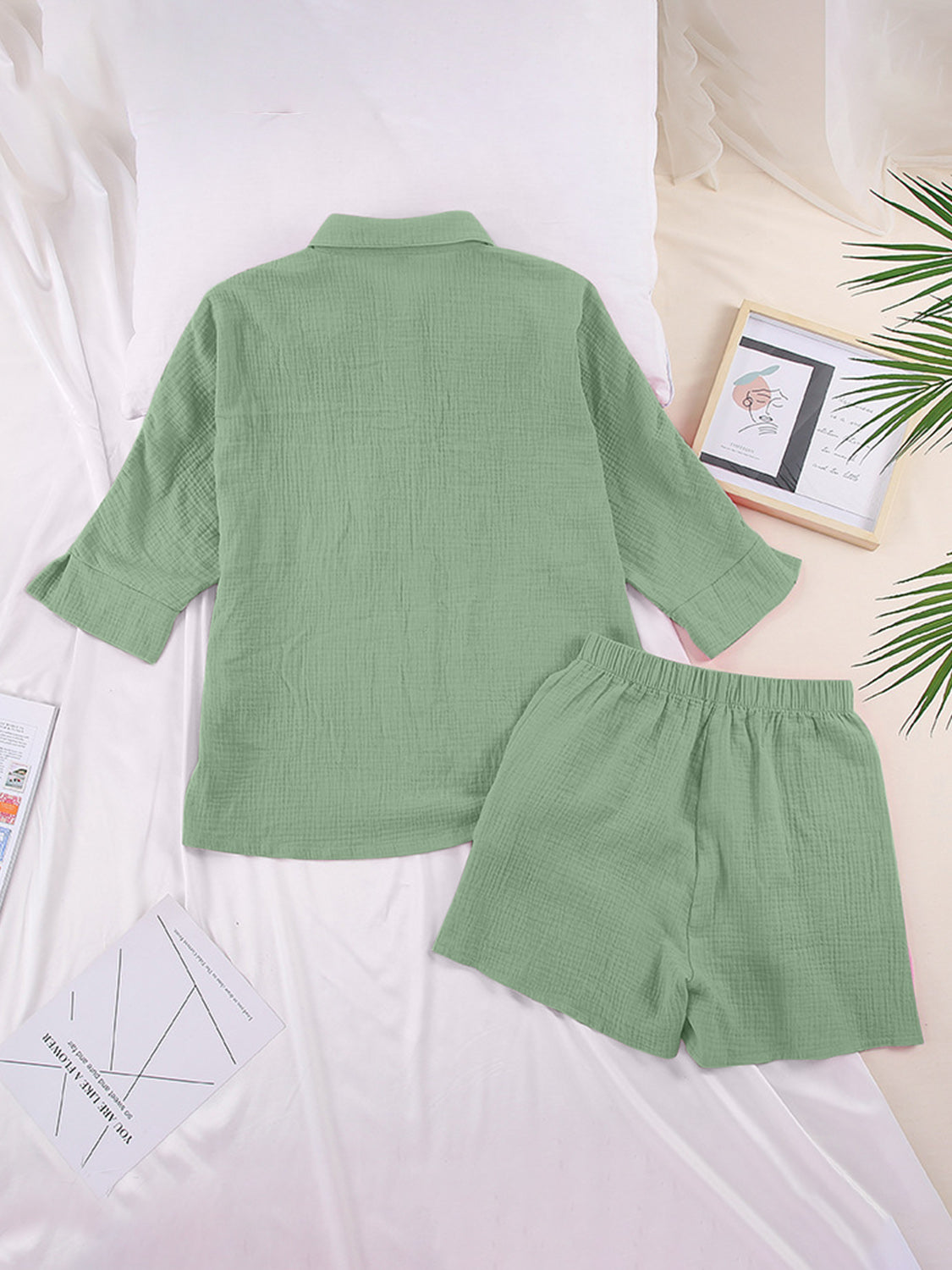 Stylish Texture Button Up Resort Shirt and Shorts Set for Men - Breathable Summer Outfit for Beach Vacation, Pool Party & Tropical Getaway