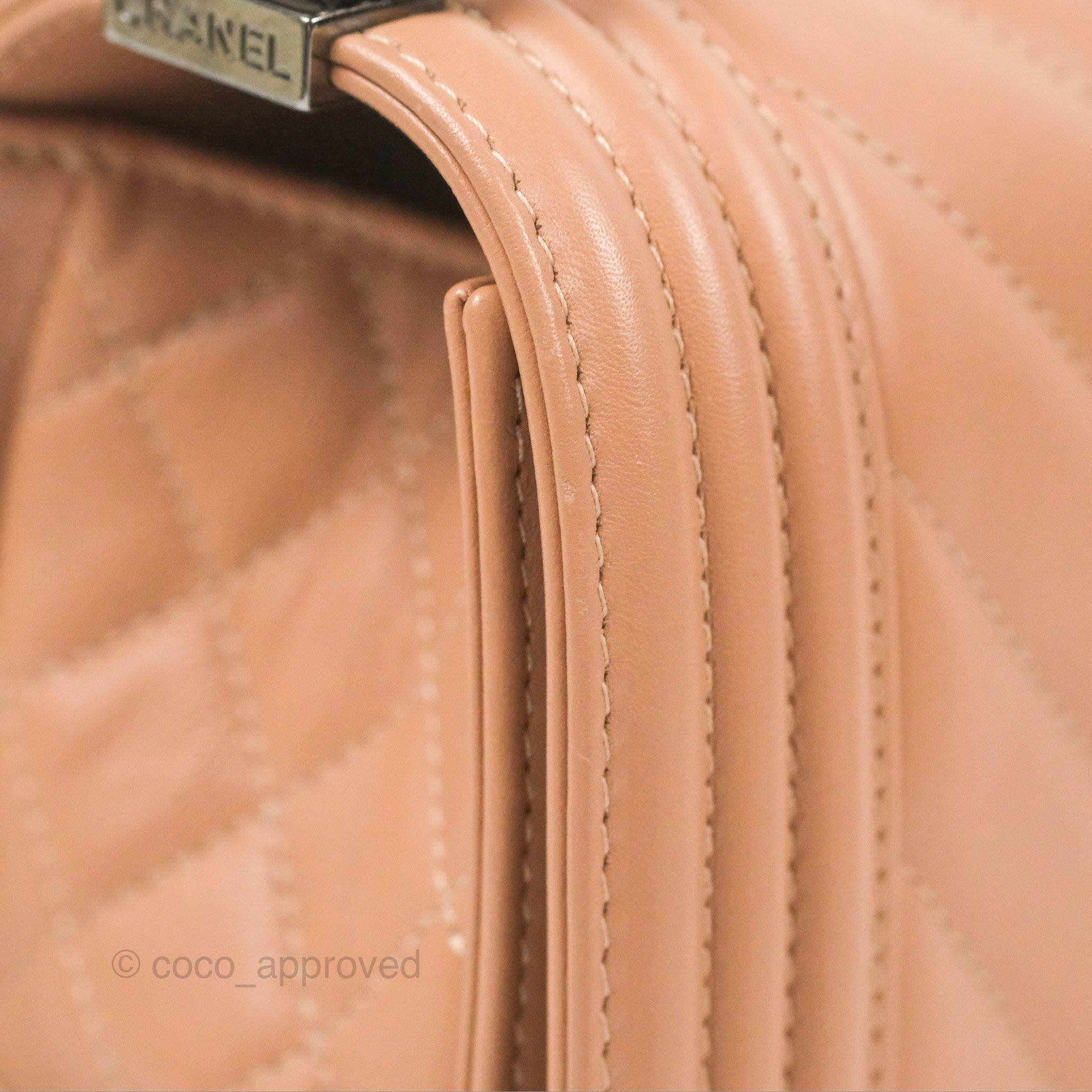 Chanel Chevron & Quilted Medium Boy Bag in Beige Calfskin with Gun Metal Hardware - Luxury Crossbody Bag for Women, Perfect for Date Night & Evening Events