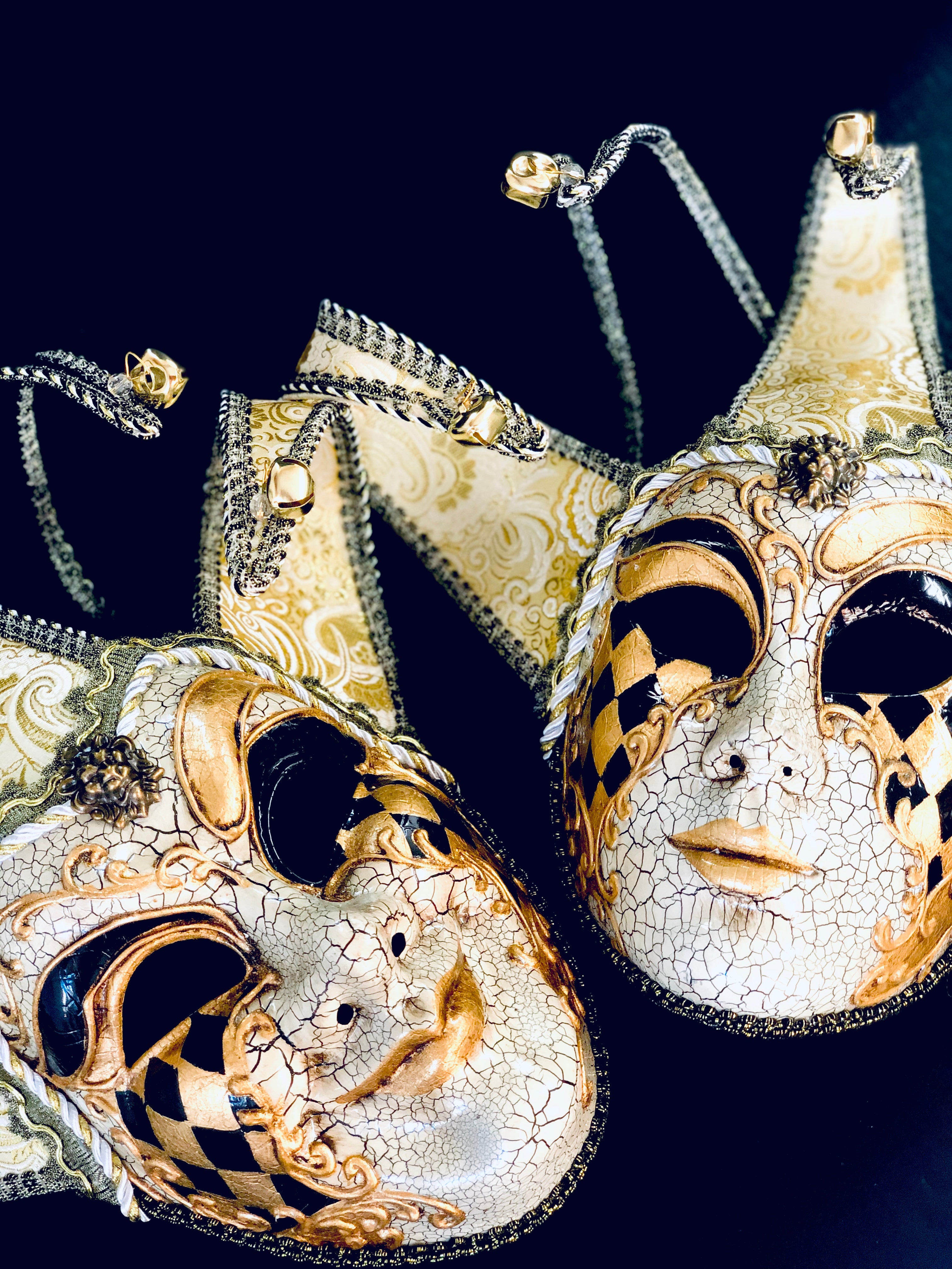 Venetian Jester Mask Pair - Elegant Gold and Ivory Masquerade Mask for Carnival, Costume Party & Halloween | Perfect for Venetian Themed Events, Mardi Gras & Cosplay