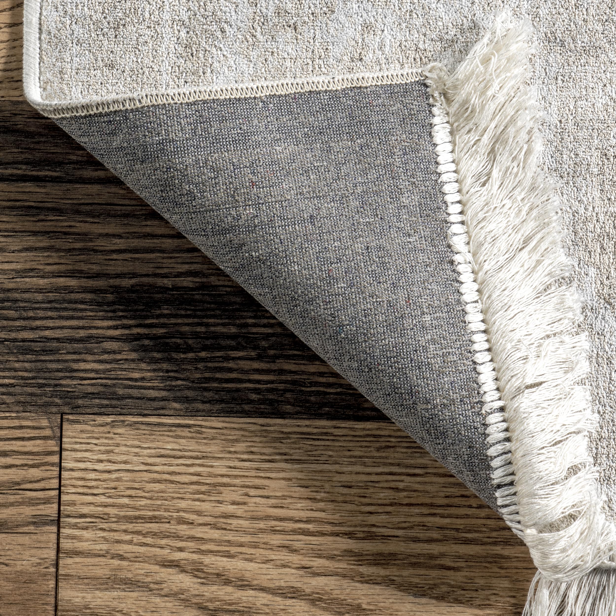 nuLOOM Elyse Oriental Style 6x9 Area Rug - Soft Ivory/Tan Bohemian Decor Rug for Living Room, Bedroom, Dining Room & Kitchen | Perfect for Boho Chic Home Decor & Cozy Interior Design
