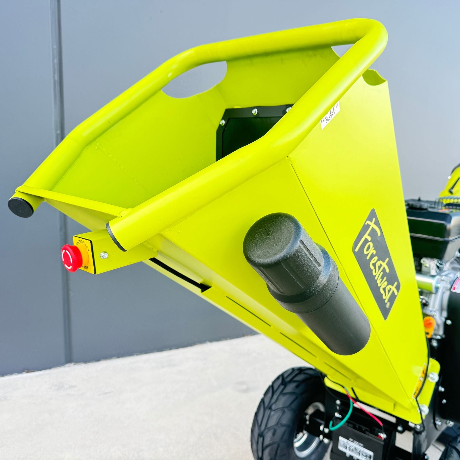 Forestwest 120MM Wood Chipper Shredder - 15HP Gas Powered with Electric Start (BM11073E) - Perfect for Yard Waste, Landscaping, and Garden Maintenance