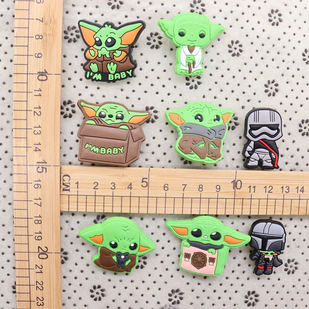 22Pcs Baby Yoda Shoe Charms - Cute Green Alien PVC Sandal Accessories for Boys & Girls - Perfect for Garden Parties, Cosplay & Gifts