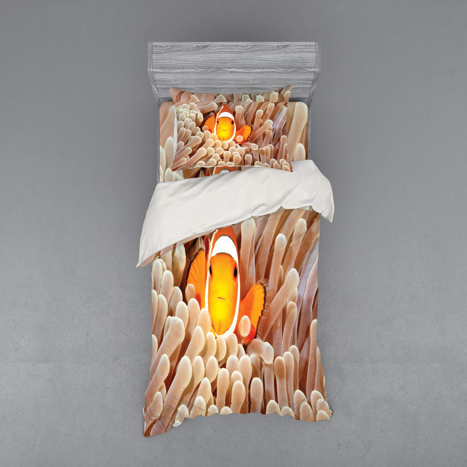 Ambesonne Ocean Duvet Cover Set - Clownfish Swimming in Tentacles Marine Wildlife Design, 3-Piece Bedding Set with Pillow Sham & Fitted Sheet, Twin Size, Beige & Orange | Perfect for Kids' Rooms, Beach House Decor & Underwater Theme Bedrooms