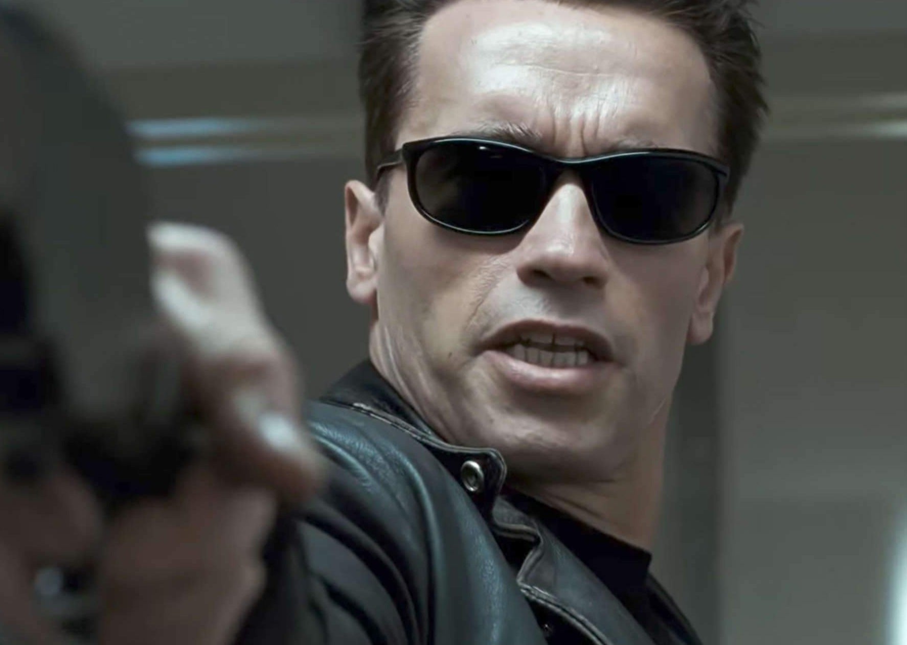 Persol 58230 96 Ratti Sunglasses - Terminator 2 Style Aviator Glasses for Men & Women | UV Protection, Polarized Lenses | Perfect for Driving, Outdoor Activities & Fashion Statement