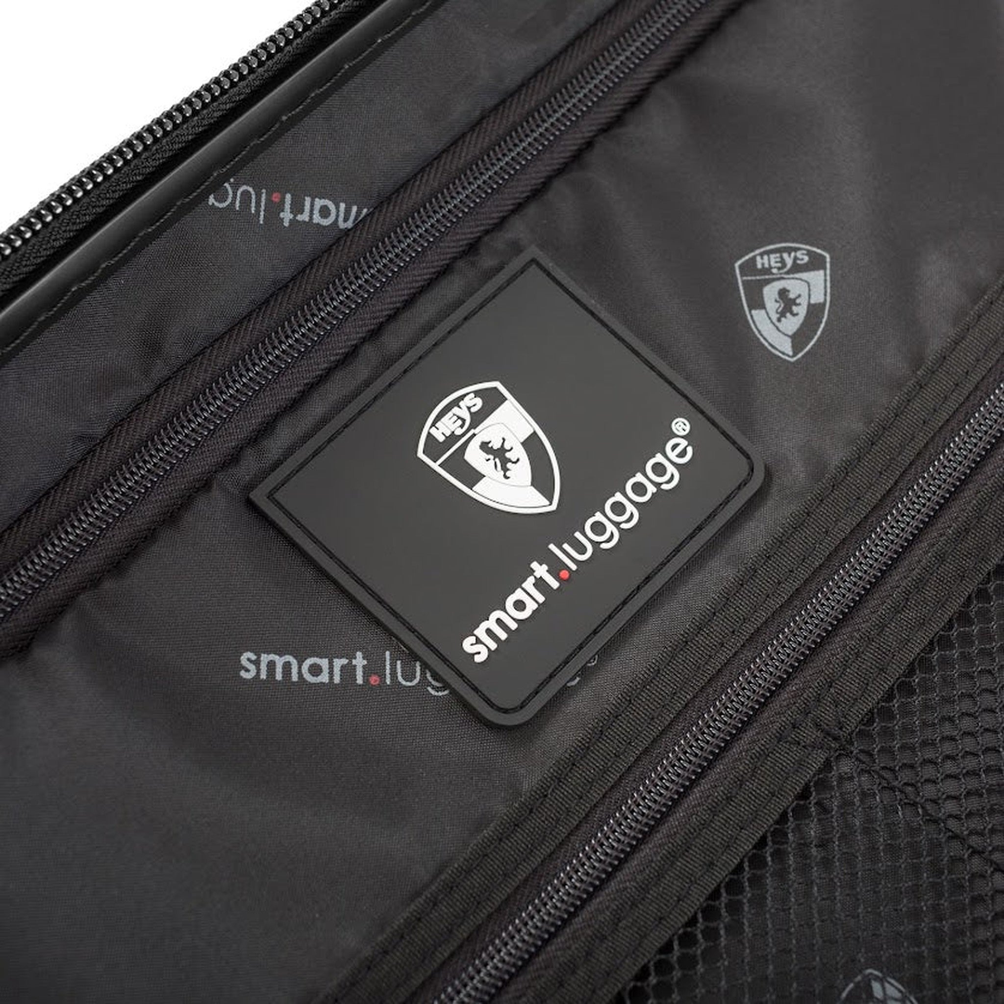 Heys SmartLuggage 30