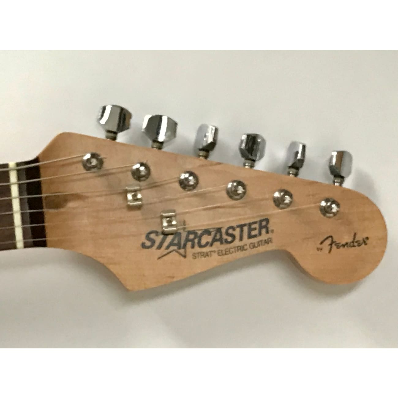 Coldplay Autographed Guitar with Full Band Signature & Epperson COA - Perfect for Music Fans, Collectors, and Concert Memorabilia Displays