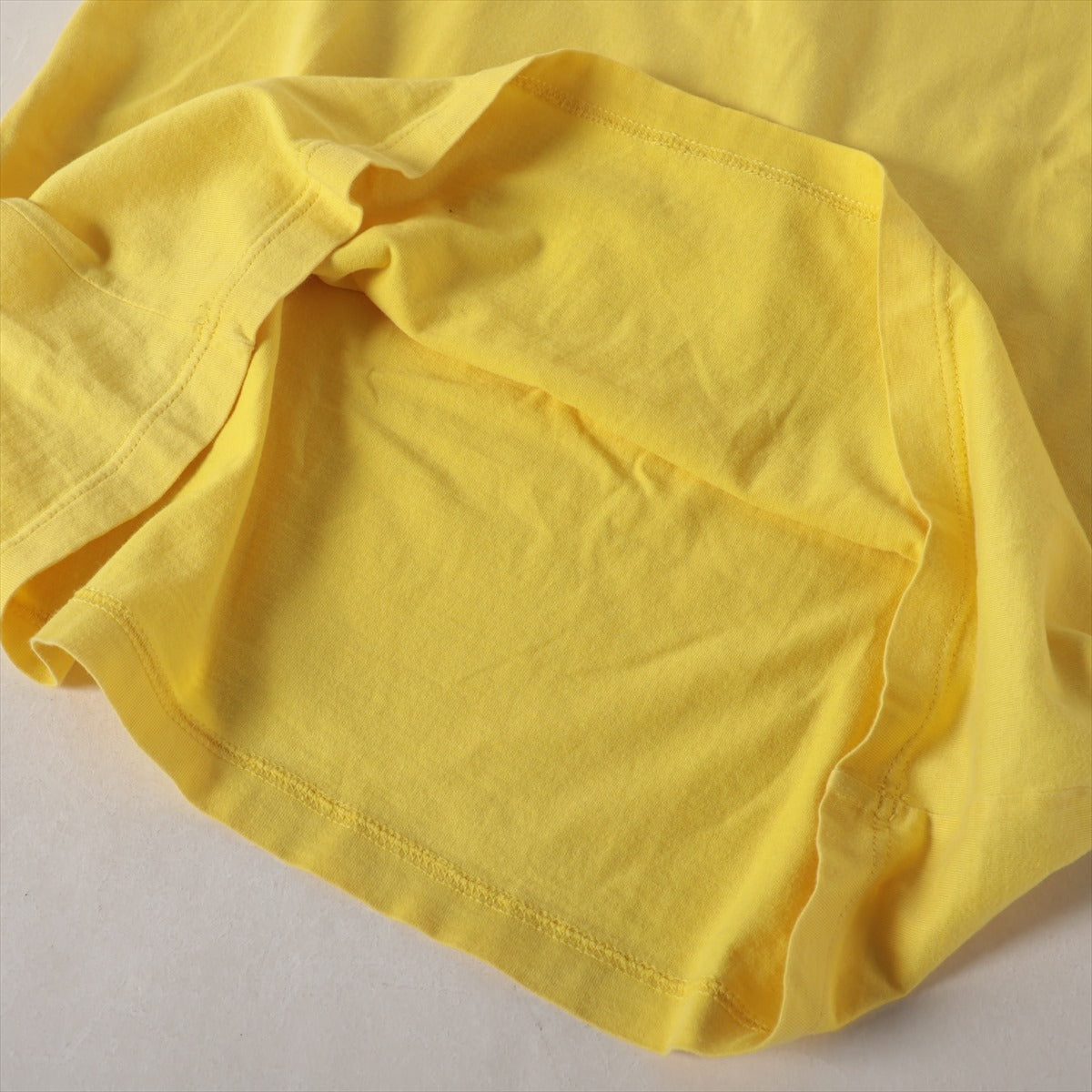 Louis Vuitton Cotton T-Shirt for Men - Yellow Casual Short Sleeve Tee | Perfect for Summer Outfits, Streetwear & Luxury Fashion