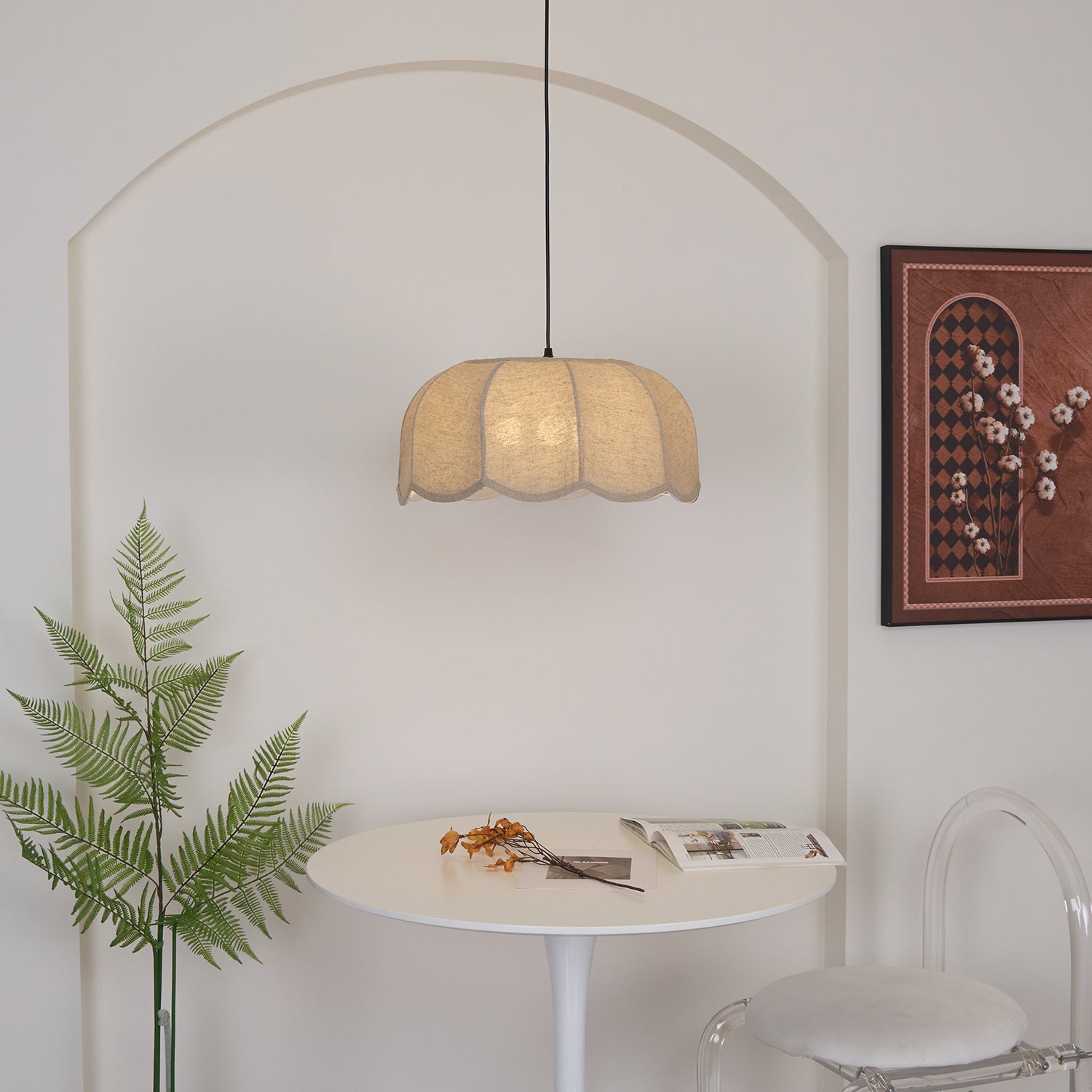 Handmade Banana Leaf Pendant Light - Natural Rattan Hanging Lamp for Boho Home Decor - Perfect for Living Room, Bedroom or Patio Lighting