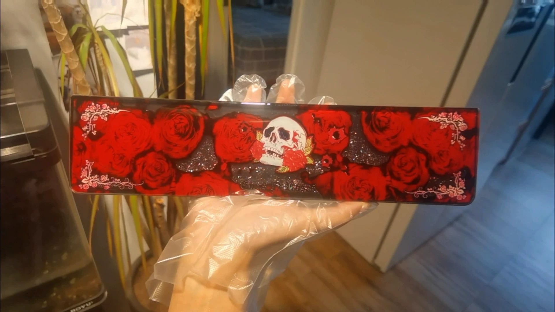 Guns N' Roses Themed Keyboard Wrist Rest - Ergonomic Resin Palm Support for Comfortable Typing & Gaming - Perfect for Office, Home, and Gaming Setups