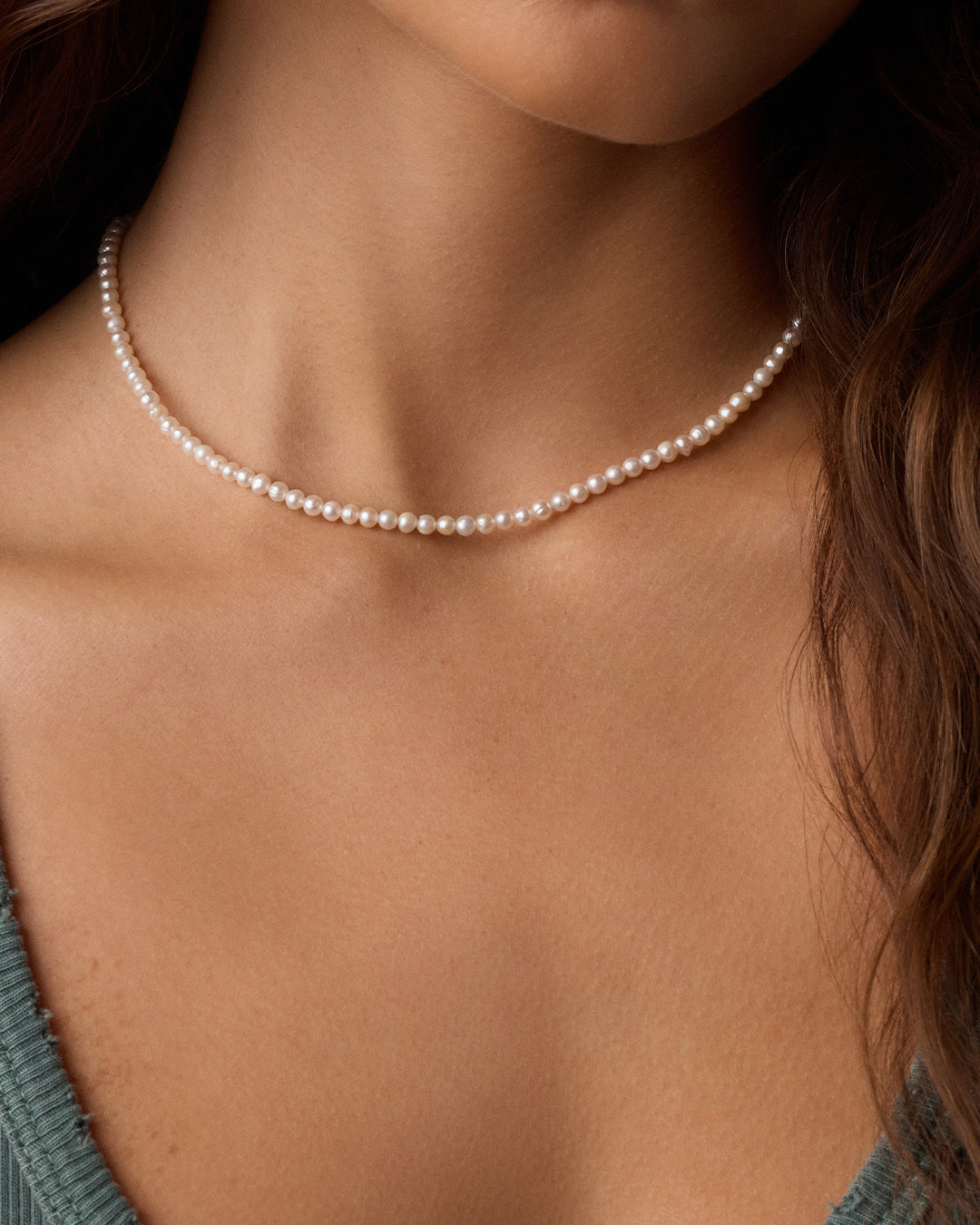 Elegant Lou Pearl Necklace for Women - Classic White Cultured Pearl Jewelry Gift for Wedding, Anniversary & Special Occasions
