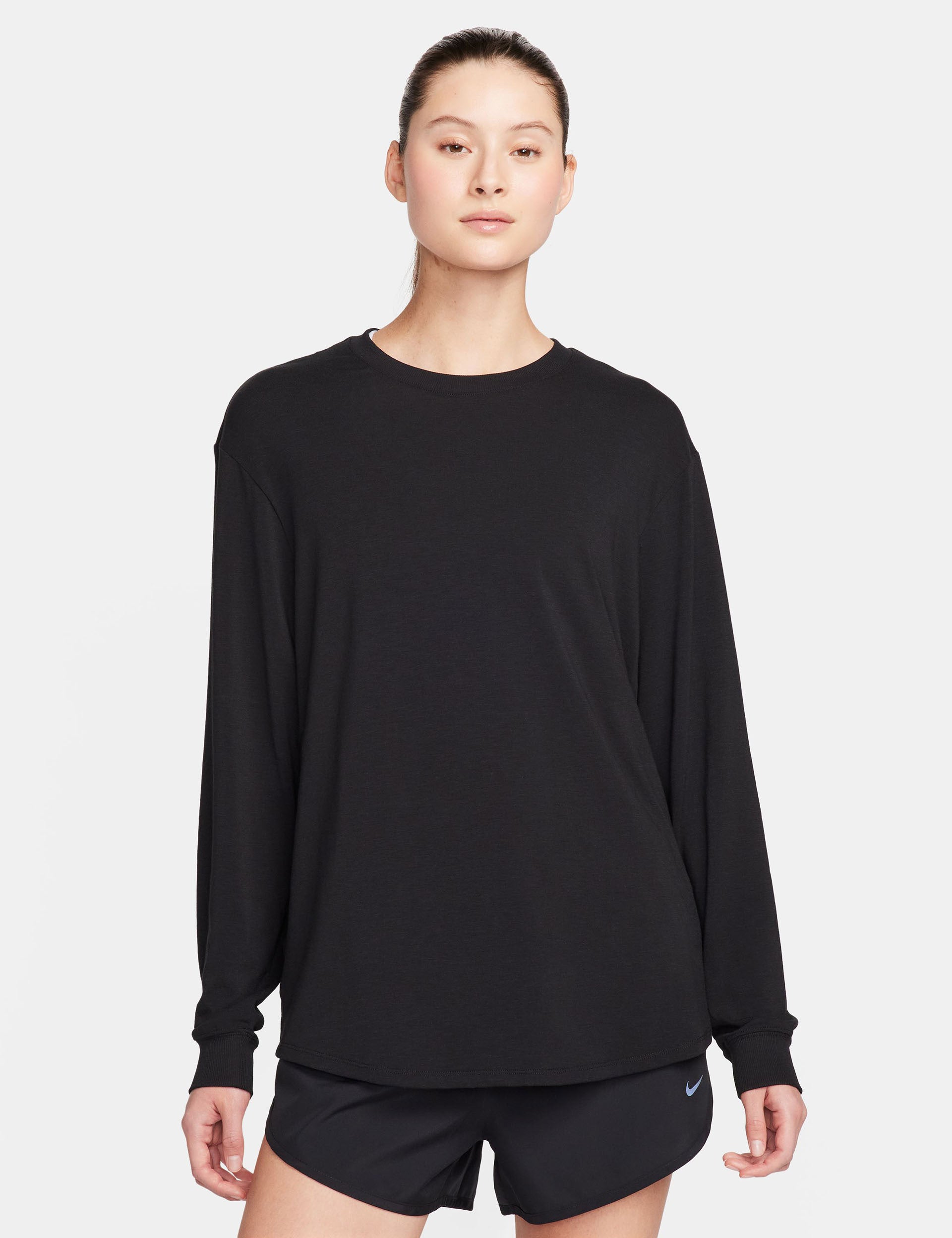 Relaxed Dri-FIT Long Sleeve Workout Top for Women - Moisture Wicking Athletic Shirt in Black | Perfect for Yoga, Running & Gym Training