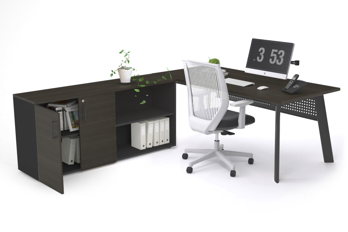 Switch Executive Setting With Uniform Spine Black Frame [1600L x 700W] - Premium Office Desk for Modern Workspace & Home Office