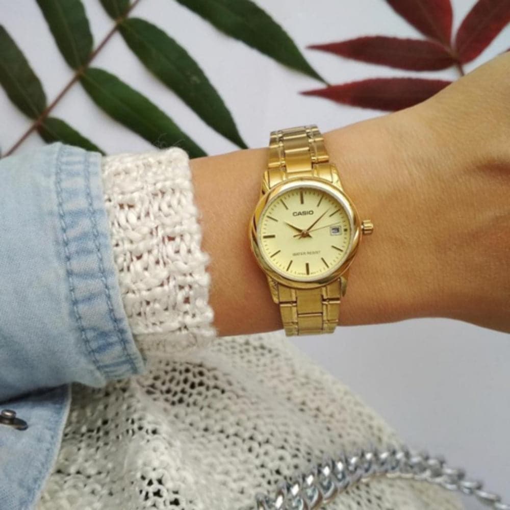 CASIO Analog LTP-V002G-9AUDF Gold Stainless Steel Women's Watch - Elegant Dress Watch for Office, Party & Everyday Wear