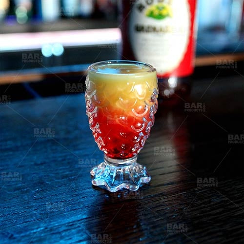 BarConic® 1 oz Pineapple Shot Glass - Fun Tropical Party Cups for Cocktails, Tequila & Liquor - Perfect for Luau, Beach & Summer Themed Parties