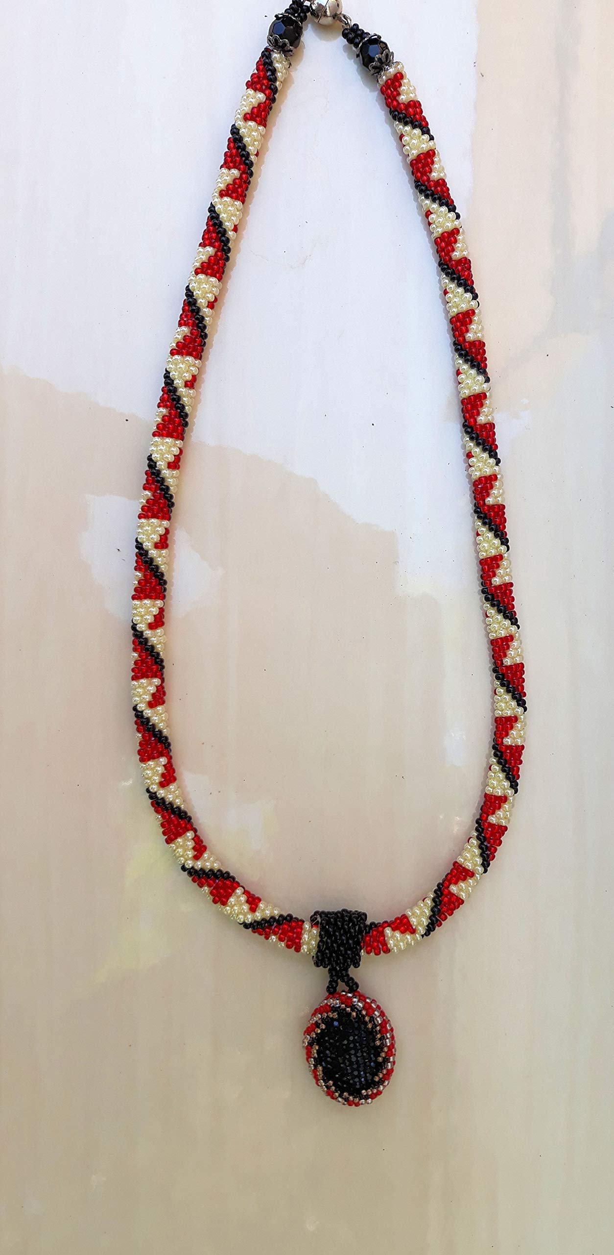 Elegant Black and Red Handmade Crochet Necklace for Women - Boho Chic Jewelry Gift for Casual & Party Wear
