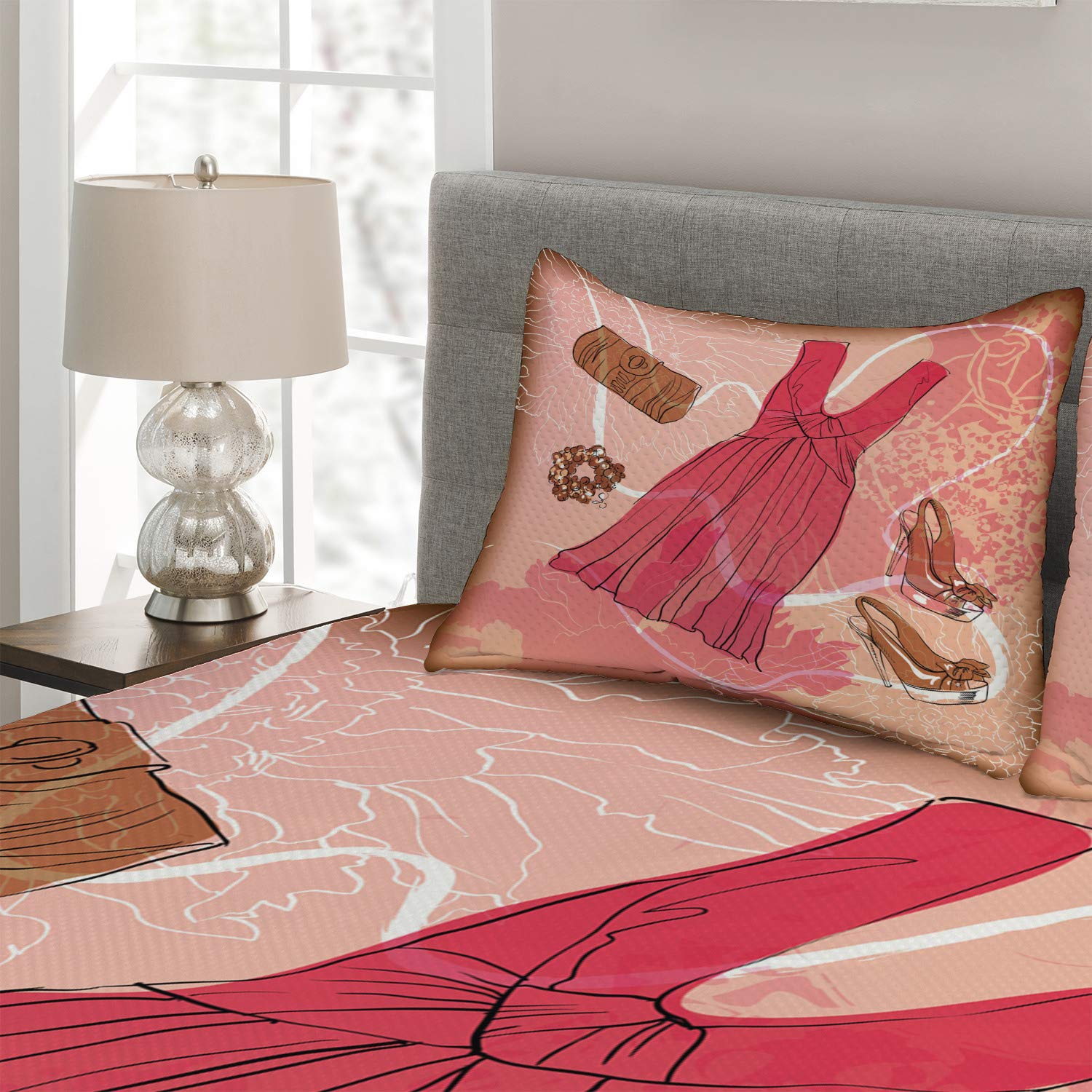 Ambesonne Floral Abstract Quilted Bedspread Set - King Size 3-Piece Bedding with 2 Pillow Shams | Pink, Brown & White Spring Inspired Design | Perfect for Master Bedroom Decor, Guest Room Makeover & Cozy Home Styling