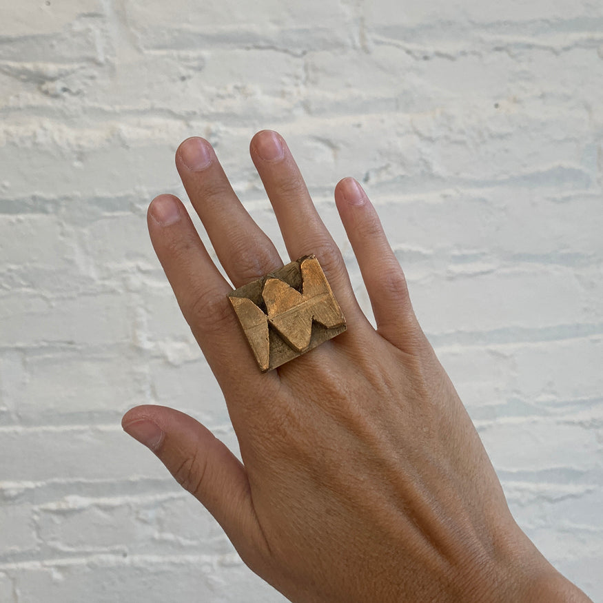 14K Bronze Ring for Women - Elegant & Durable Jewelry for Everyday Wear, Parties & Gifts