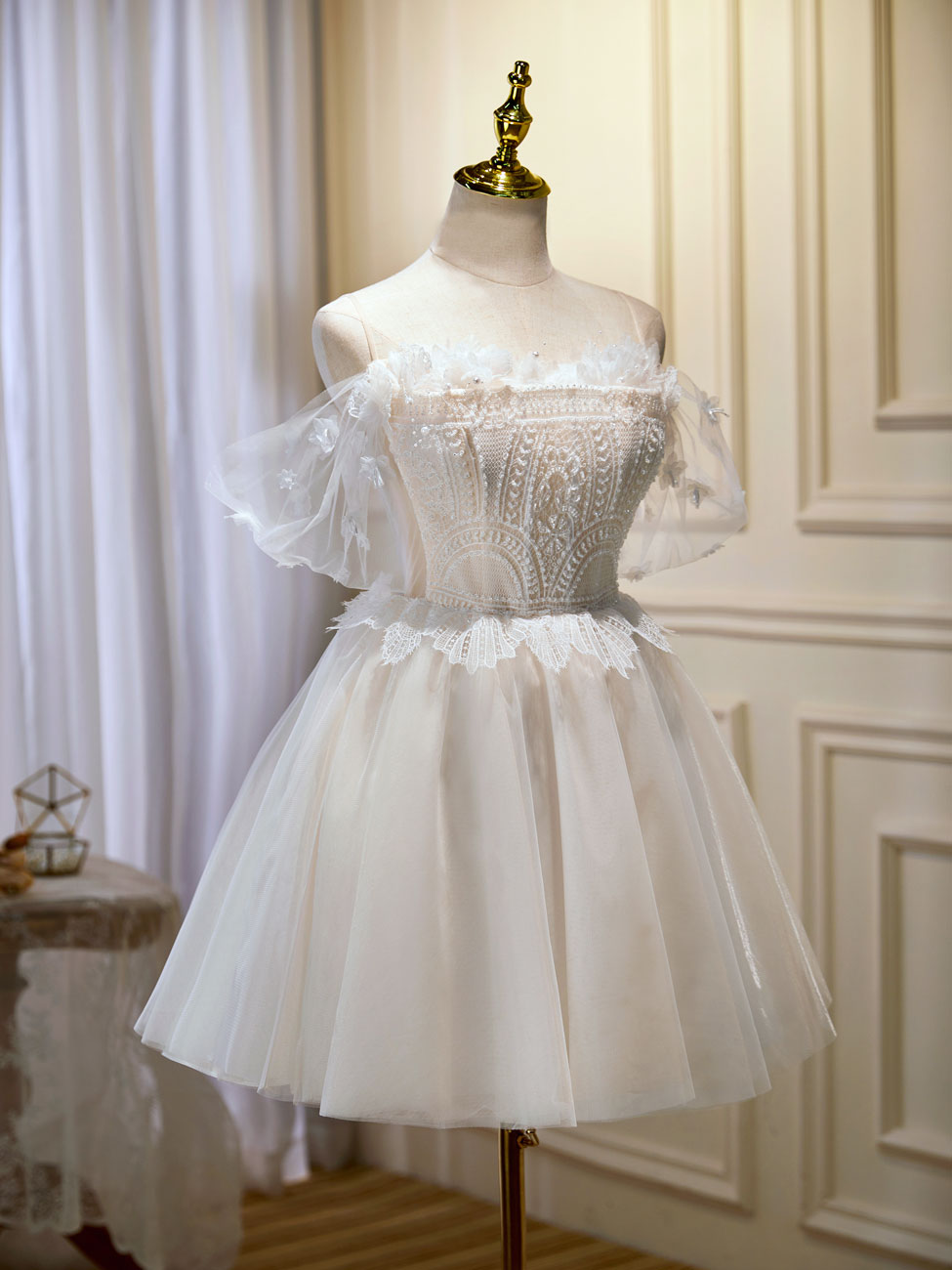 Elegant Mini Beige Prom Dress with Lace Details - Short Puffy Homecoming Dress for Teens - Perfect for Formal Dances, Parties & Special Occasions