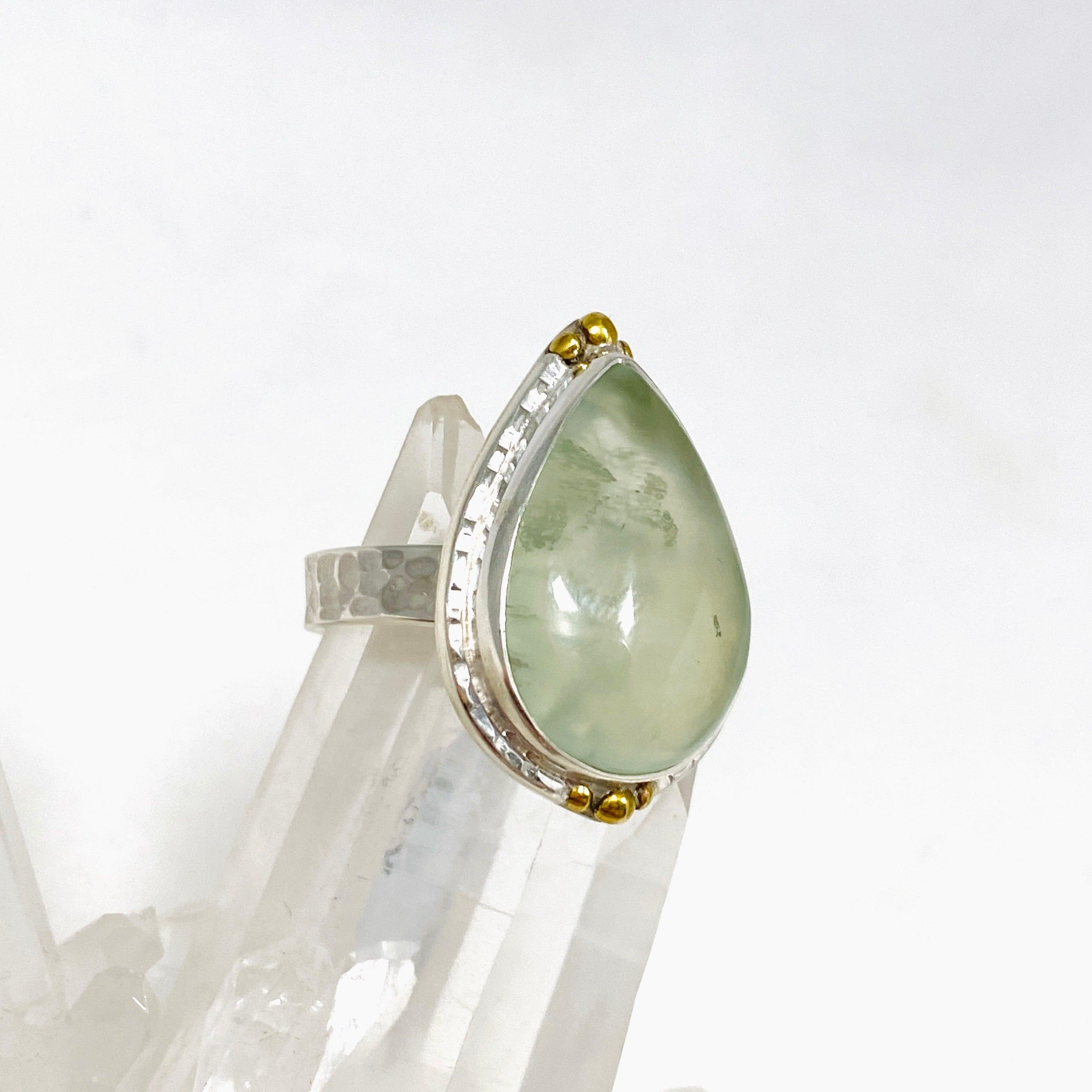 Prehnite Teardrop Hammered Band Ring with Brass Accents - Size 7 KRGJ3160 | Boho Chic Jewelry for Women, Perfect for Everyday Wear & Special Occasions