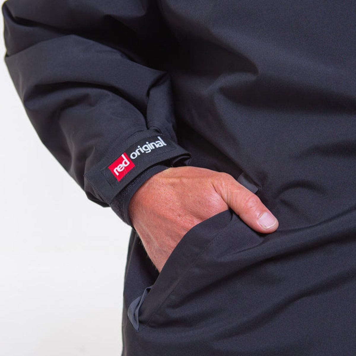 Red Paddle Pro Change Evo Long Sleeve Quick Dry Towel - Stealth Black for Surfing, Swimming & Outdoor Activities