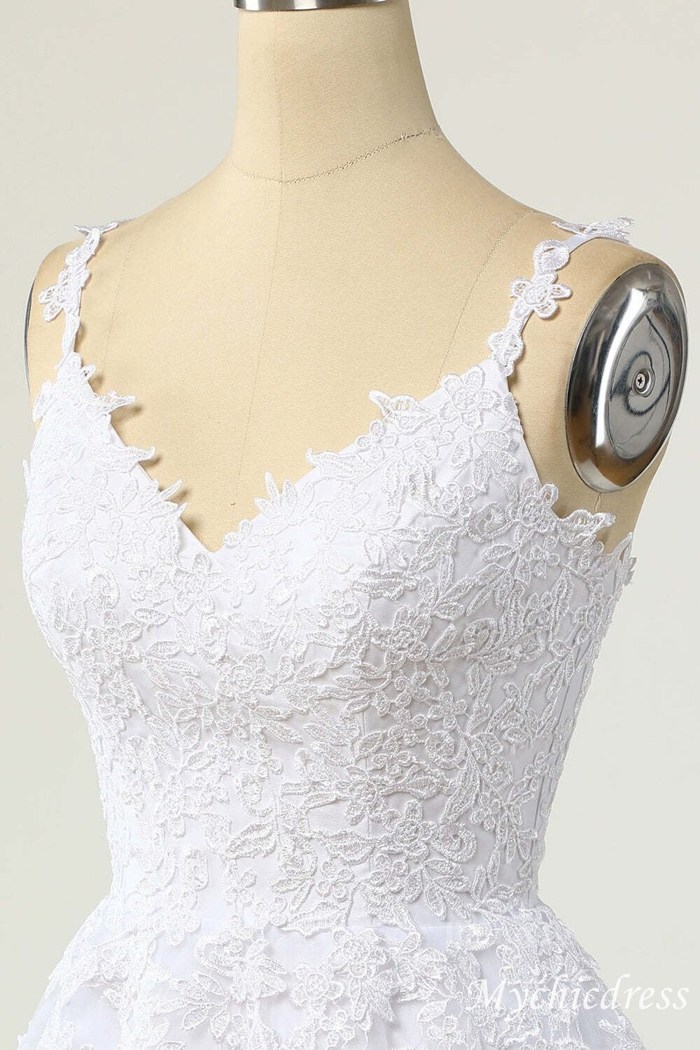 2025 Graduation A-Line White Short Lace Homecoming Dress - Elegant Prom Dress for Graduation Ceremony & Party