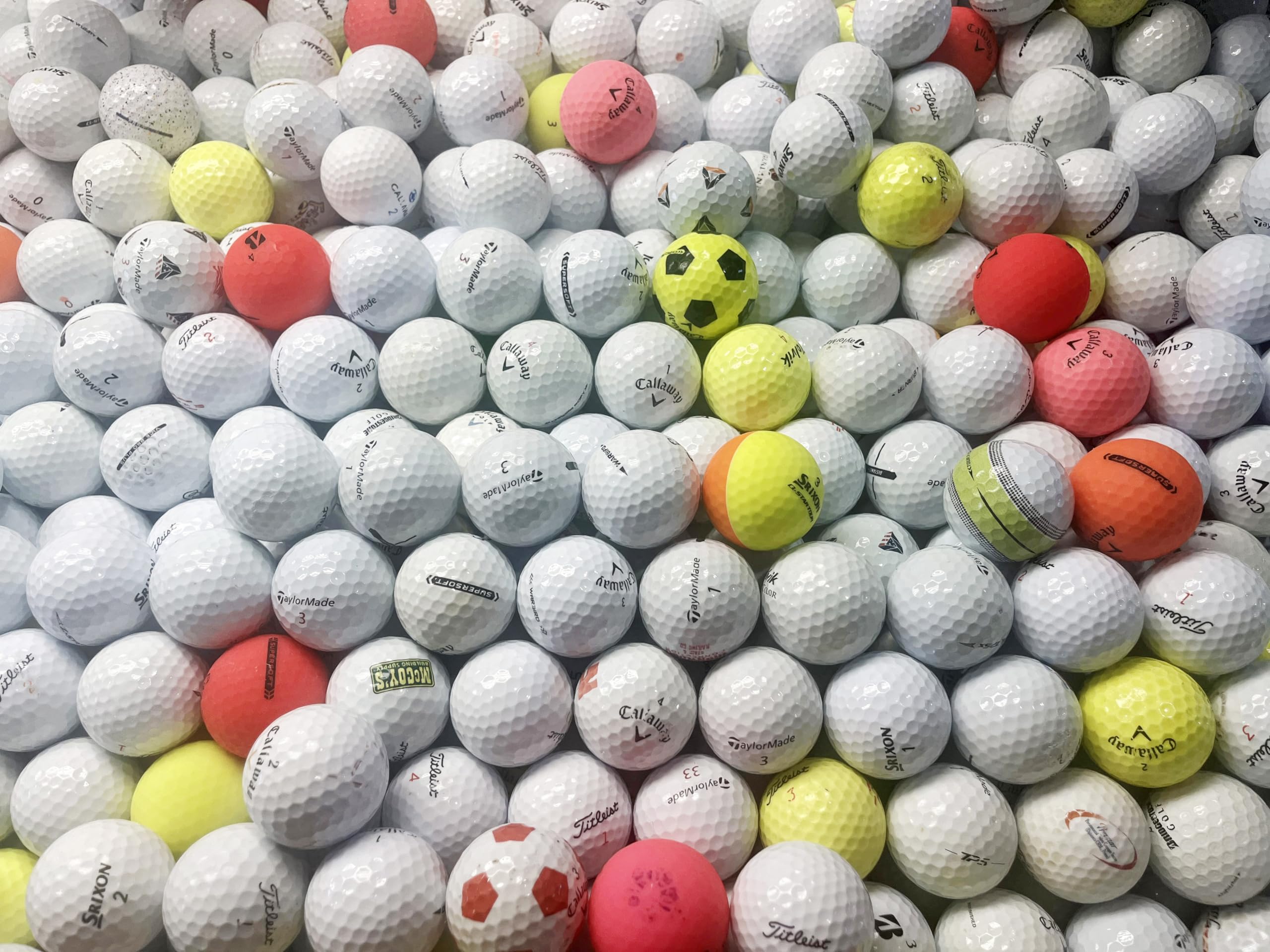 Premium Recycled Golf Balls Mix - Pro Series Variety Pack (Mint/Near Mint Condition) with 15 Tees & Mesh Bag | Top Brand Used Golf Balls for Practice & Course Play | Ideal for Driving Range, Training & Casual Golfers