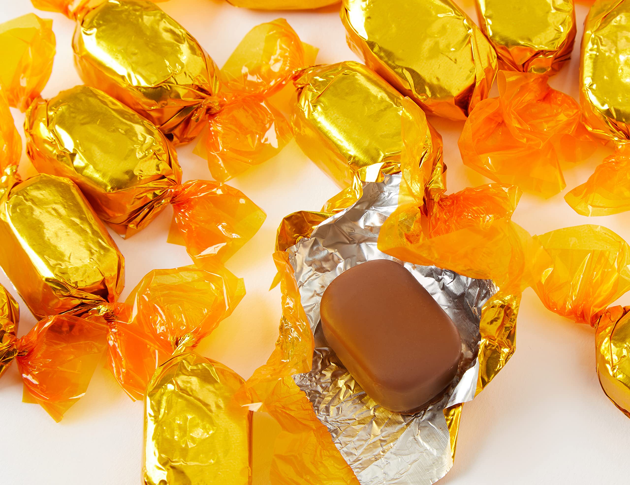 Jamesons Chocolate Caramels - 1.8kg (4 lbs) Bulk Jar - Gourmet Chocolate Covered Caramels for Gifts, Parties & Dessert Toppings