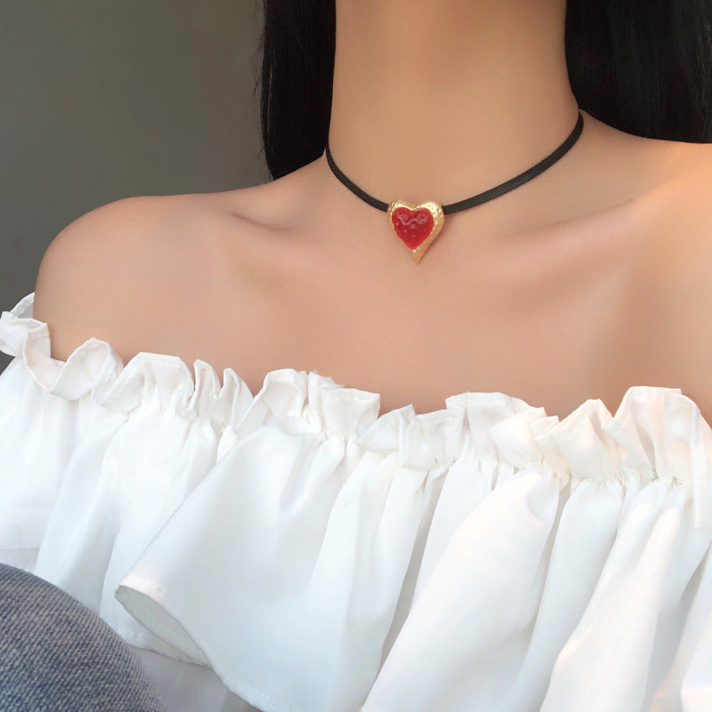 Vintage Red Heart Pendant Suede Choker Necklace for Women | HN2523 | Valentine's Day Gift, Romantic Date Jewelry, 90s Retro Accessory